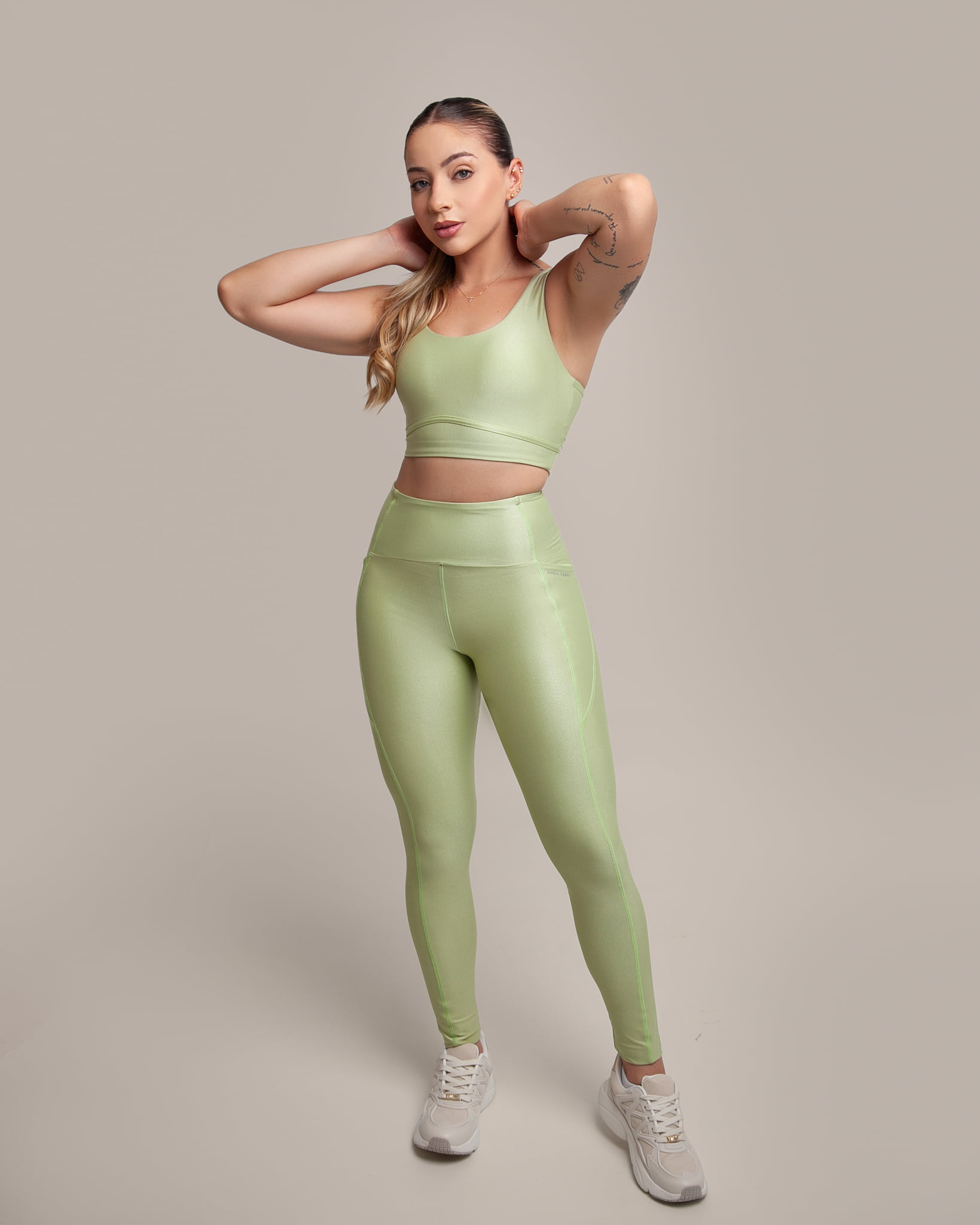 Legging Sophia Com Bolso Canelado