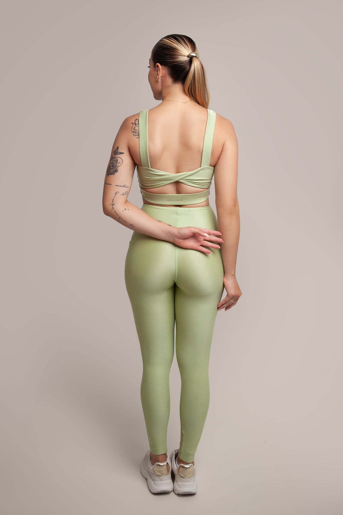 Legging Sophia Com Bolso Canelado